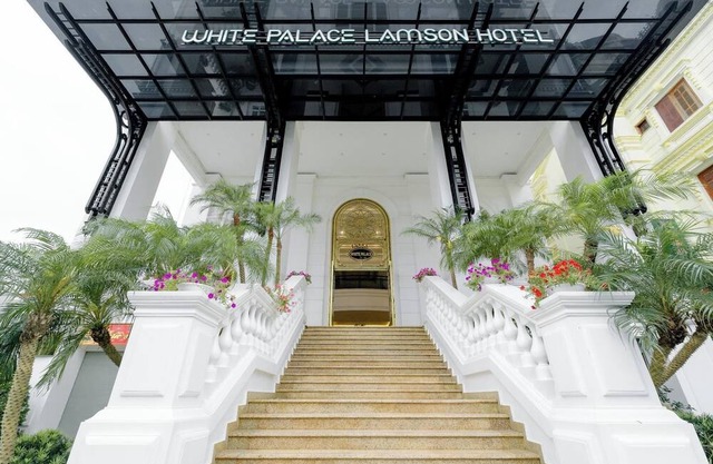 Khach san White Palace Lam Son