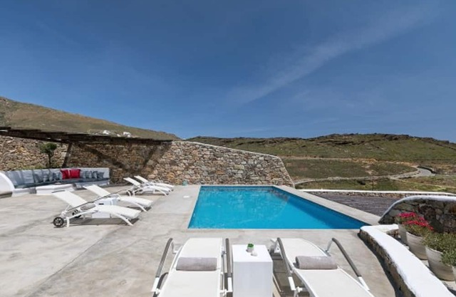3 Bedroom Villa With Private Pool and sea View