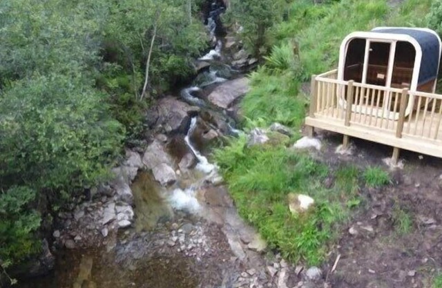 60 Mile Inn-Luxury Pods with Hot Tubs