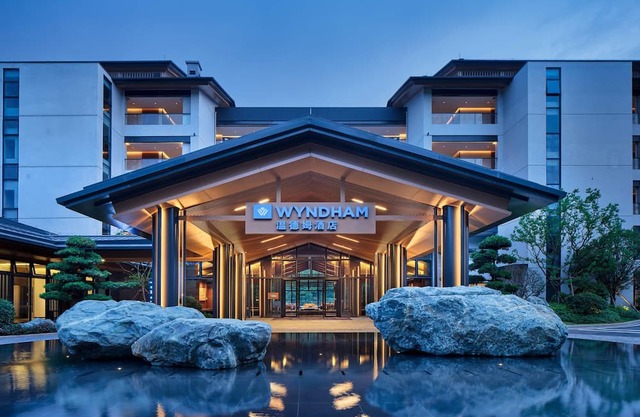 Wyndham Qingyuan Lianzhou Hot Spring Resort