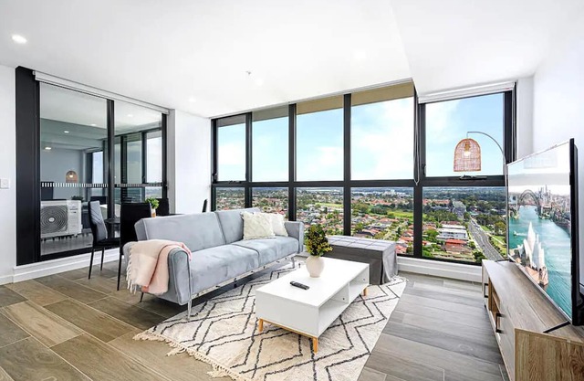 Liverpool Brand new 2 Bedroom APT View & Parking