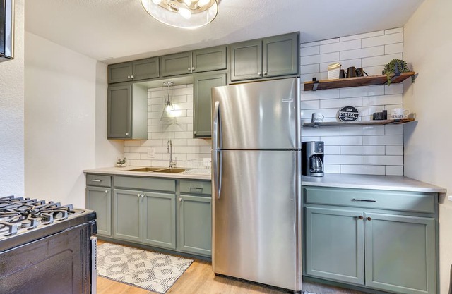 4 Mi to Dtwn: Cozy Home in Pueblo