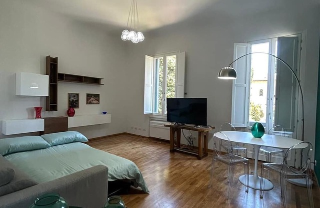 AF51 Florence Apartment