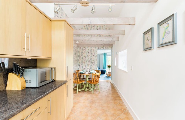 Orchard Dene Cottage. Rural idyll in the north Cotswolds