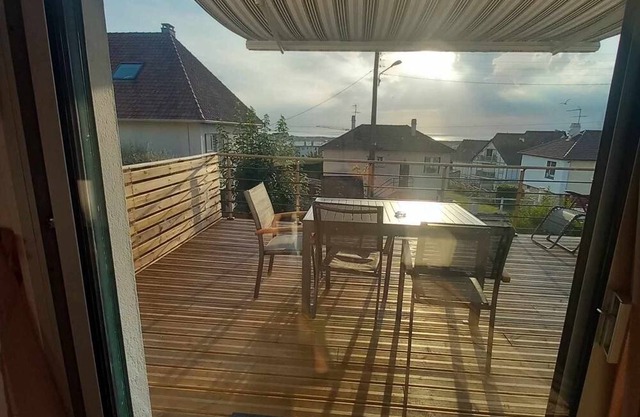 Maison TrouvillOise 4 bedroom 2 shower room two WC 2 living room first floor