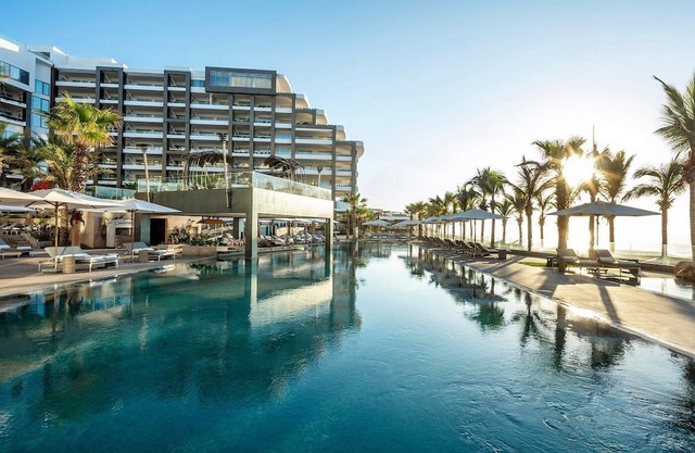 2-bedroom resort in amazing Garza Blanca Cabo