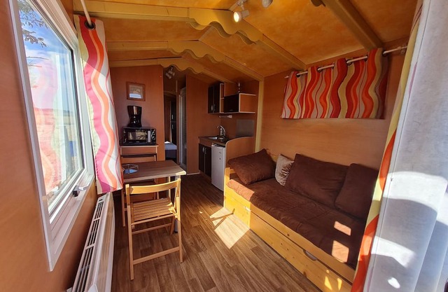 Gite Burthecourt-aux-Chênes, 1 bedroom, 4 persons