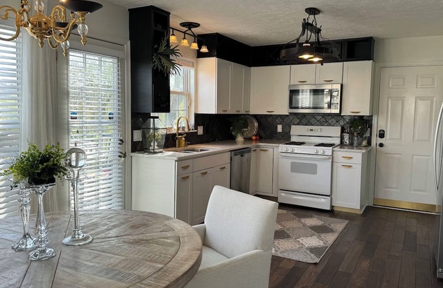 Old Southern Charm of Brentwood