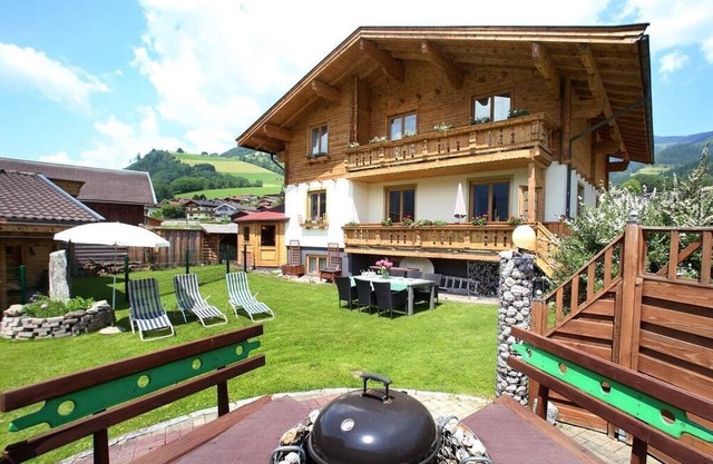 Haus Alpenliebe Comfortable holiday residence