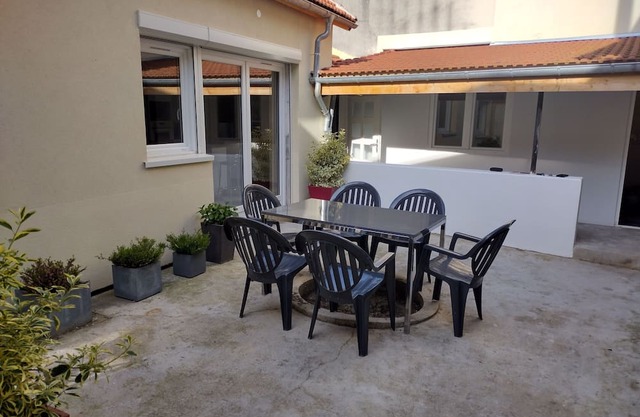 House With Private Terrace Near Disneyland