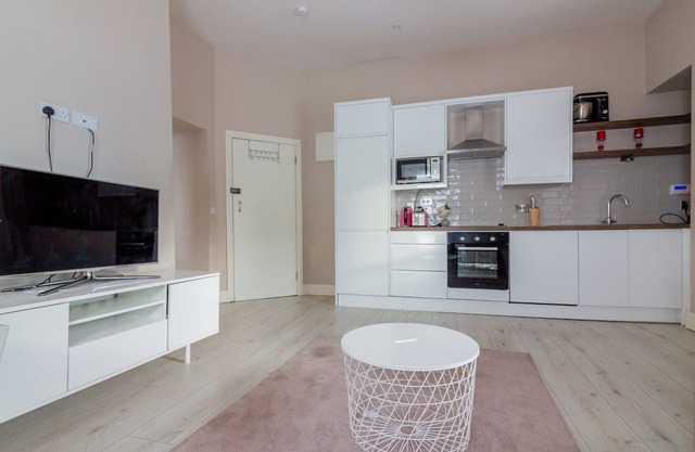 GuestReady - Serene Rosy in Churchtown