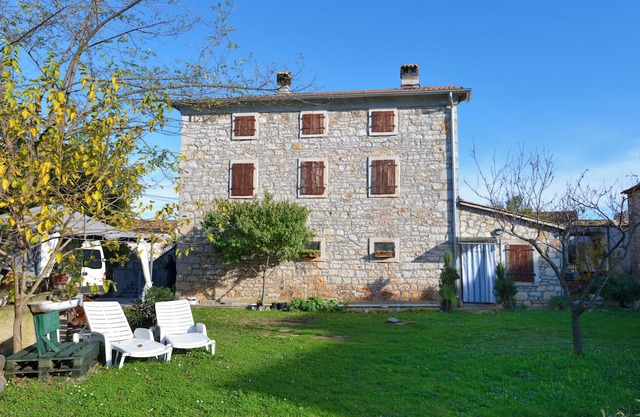 Beautiful stone house in Gedici - Beahost Rentals