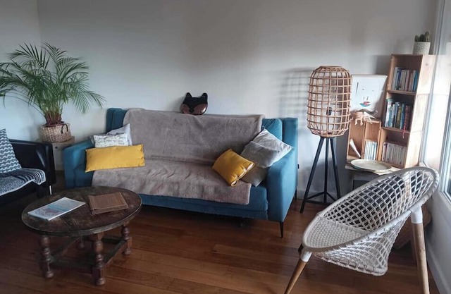 Pleasant cocoon, comfortable and bright