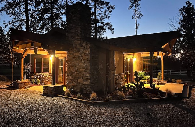 Mountain Cabin Retreat on Equestrian Estate