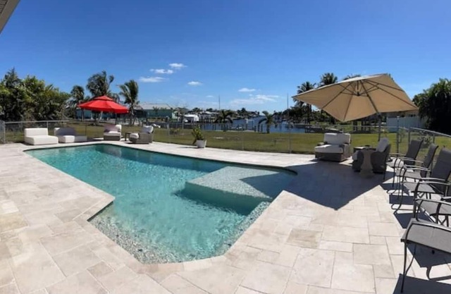 Edgewater Getaway