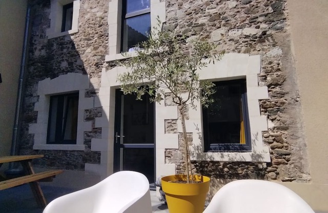 La Réserve - Jolie Petite Maison au Coeur de St Florent le Vieil