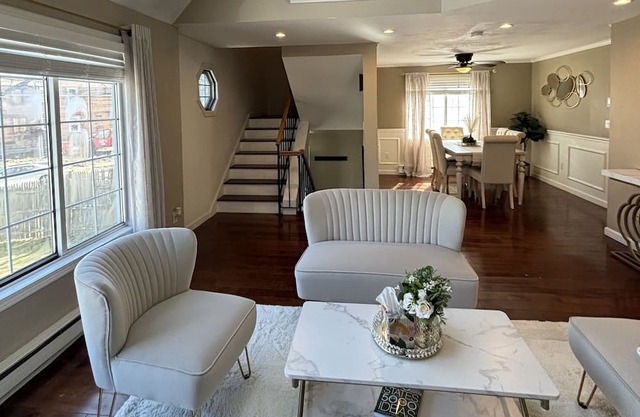 Entire Townhouse in Worcester, MA!