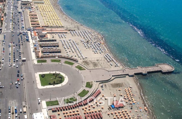 Roma, between Sea Side and Pinet Forest by Interhome