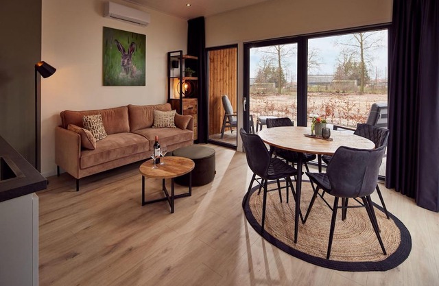 The two-person version of the holiday villa Amalia 2 is equipped with a spacious sauna where you can enjoy some wonderful relaxation.