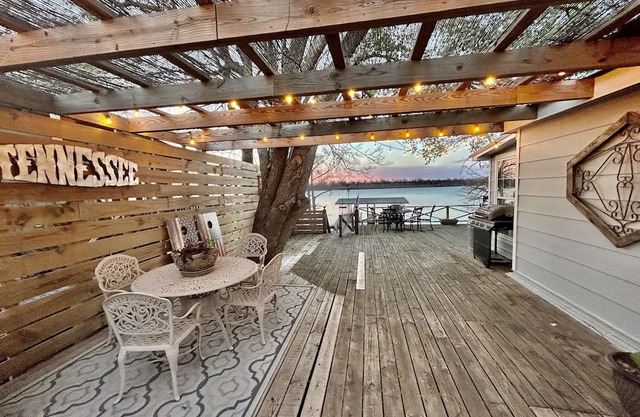 The Bella Luna on Moon Lake near Clarksdale, MS
