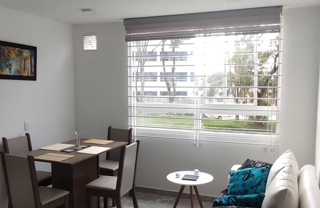 Apartamento cerca Aeropuerto Embajada Americana.