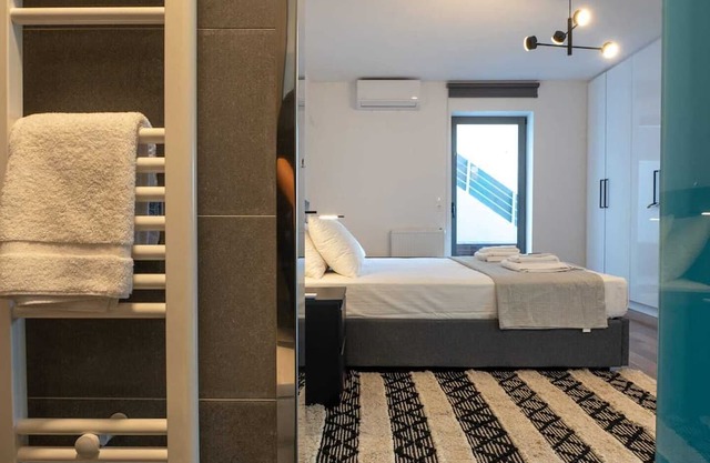 Saronida Apt with private pool 300m from the beach
