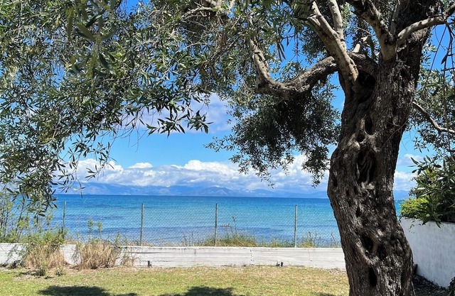 Beachfront Villa Valentine Corfu