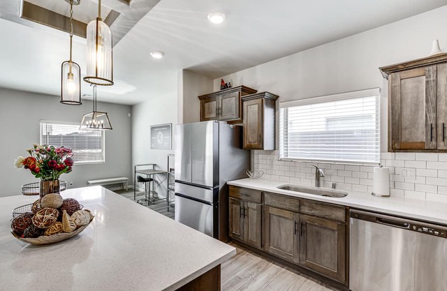 Updated Santa Teresa Home w/ Patio - Pets Welcome!