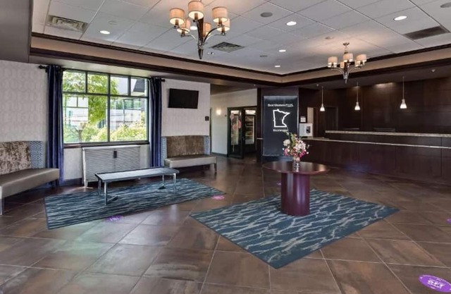 Shop, Play & Relax: Ideal Stay with On-Site Water Park & Dining