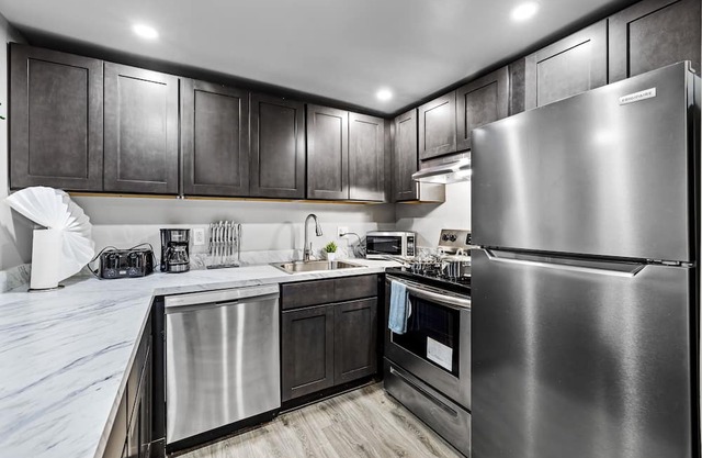 This apartment is a 2 bedroom(s), 2 bathrooms, located in towson, MD.