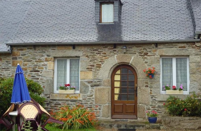 Cottage 'Gite Les Epis' with Shared Terrace and Wi-Fi