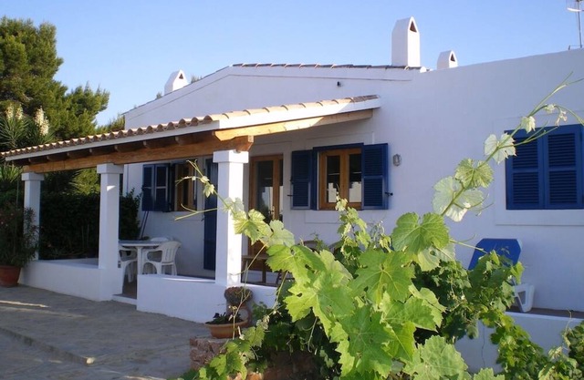 Holiday Home 'Casa 2-H' with Private Terrace, Private Garden and Wi-Fi