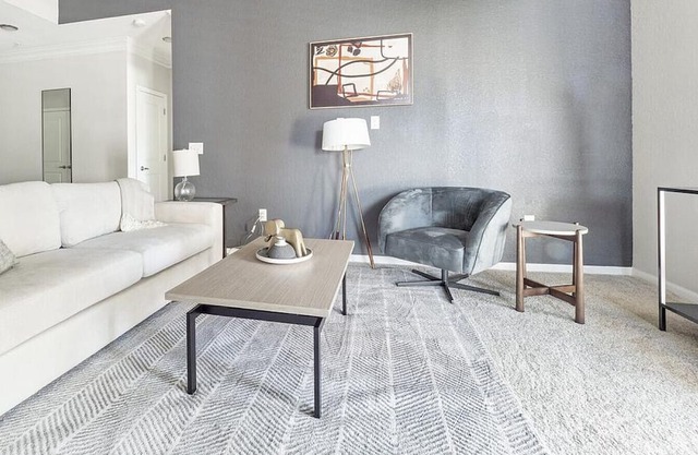 Landing at Crowne at Live Oak Square - 2 Bedrooms in Charleston