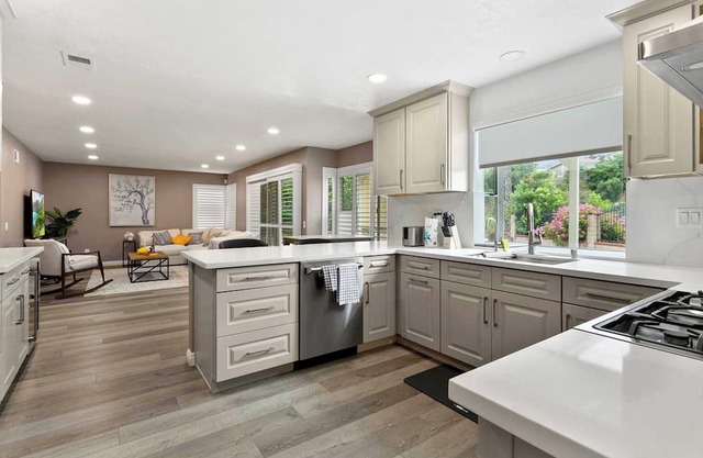 Hillside Retreat on Easthills Dr #41742