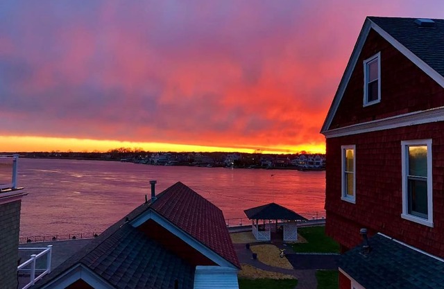 Jersey Shore Beach House with Fantastic Views in the Heart of Town