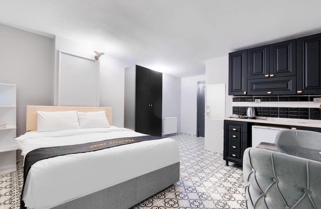 Flat 5 min to Galata Tower, Istiklal and Bosphorus