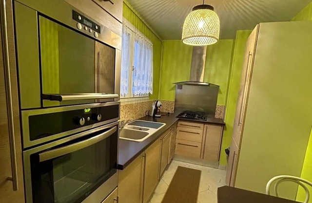 Room near Paris - CDG Airport - Disneyland - Astérix Park - Exhibition Centre