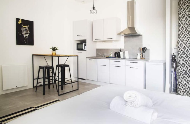 Apartment-2 chambres -Comfort-Wet room-Terrace