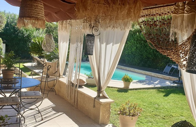 Charmante Maison de Village Avec Piscine
