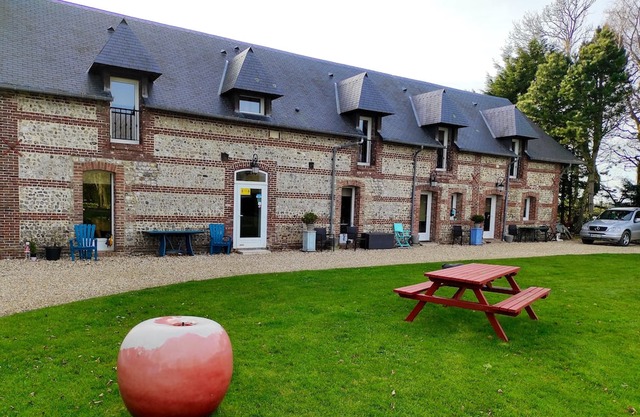 Homerez - Amazing house 1 km away from the beach for 9 ppl. at Saint-Léonard