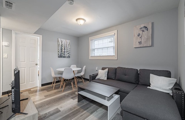 Modern Updated Two Bedroom Condo