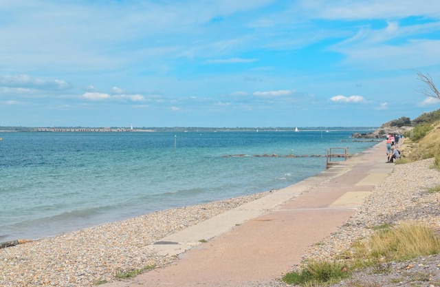 Dartmouth House - Bayside