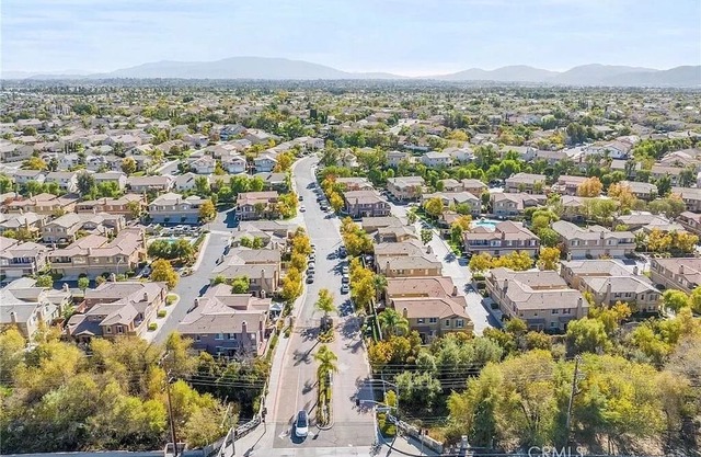 Family home with patio in a Gated community in the heart of Murrieta Hot springs