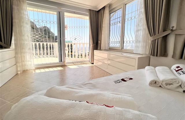 Dazzling Villa with Private Pool in Alanya