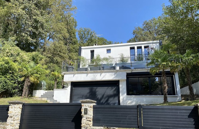 Villa Contemporaine Mandarine Avec Salle de Jeux, Idéal Pour les Familles