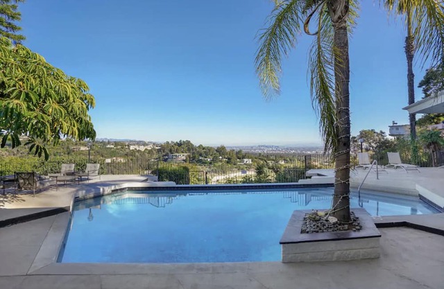 Explosive City Views at Villa Fontante