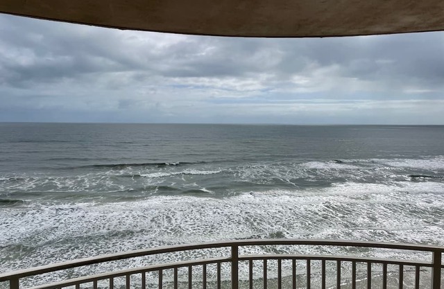 Oceanfront Paradise in Daytona Beach Shores
