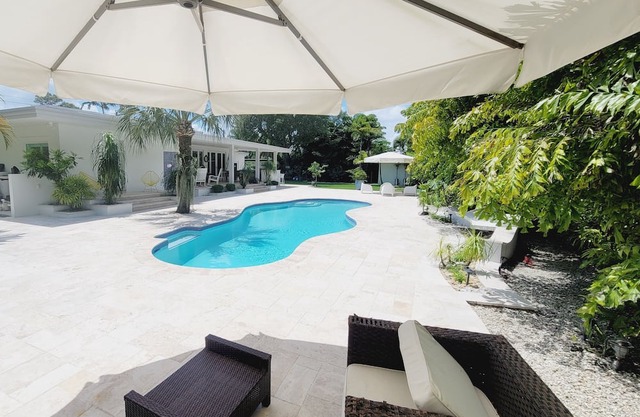 Maison Champagne, Miami
