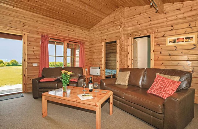 Spindlewood Lodge (Pet)
