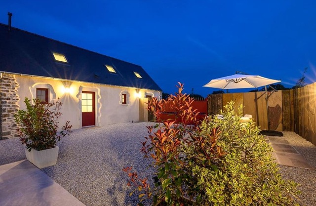 Charming House with Private Spa in Saint-Sauveur-le-Vicomte